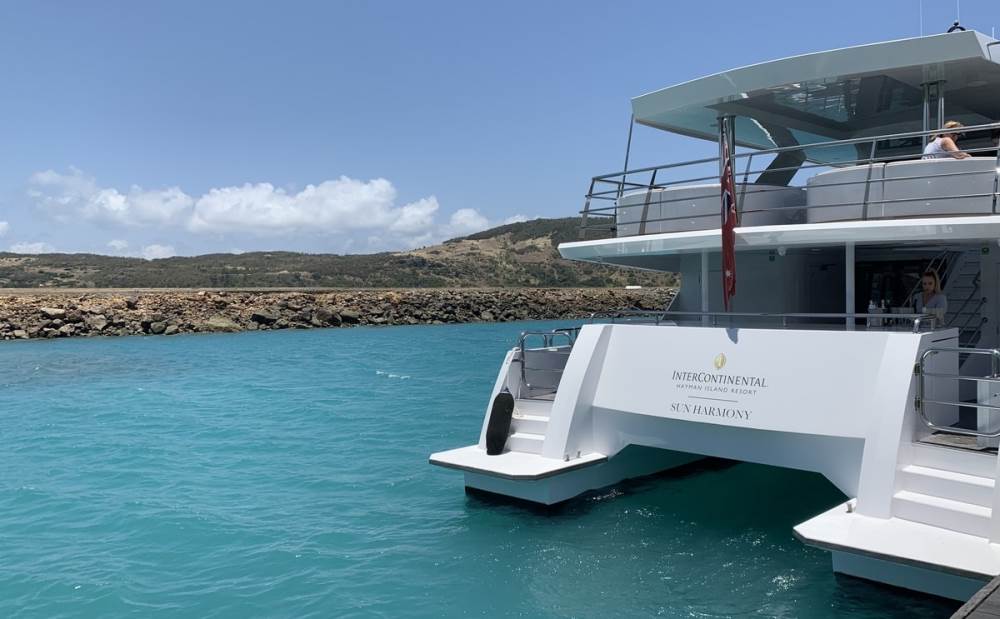 Luxury boat charter to InterContinental Hayman Island Resort