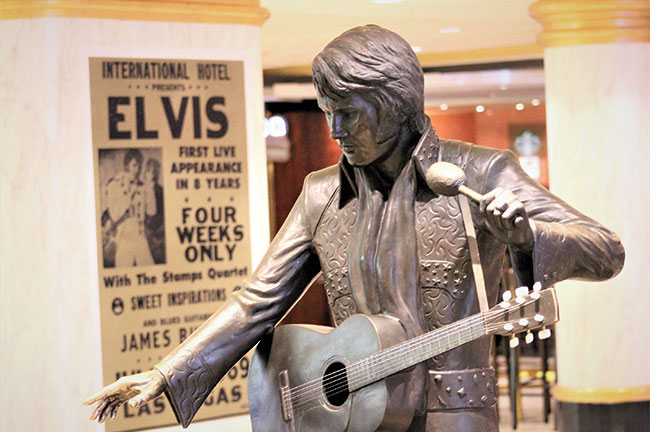 Elvis Presley statue in Westgate lobby